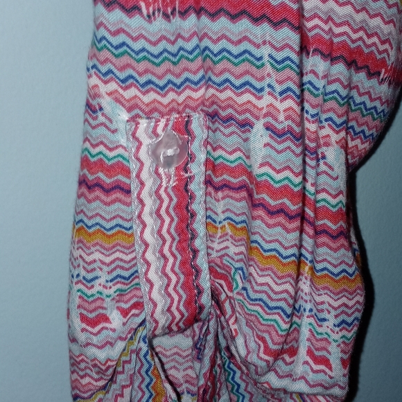 Kaktus Hi-Low Blouse Size Large Multi Color Stripes Soft 100% Rayon - Picture 13 of 14